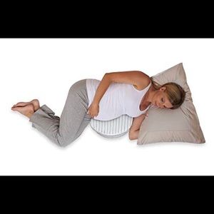 Boppy Pregnancy Wedge Pillow